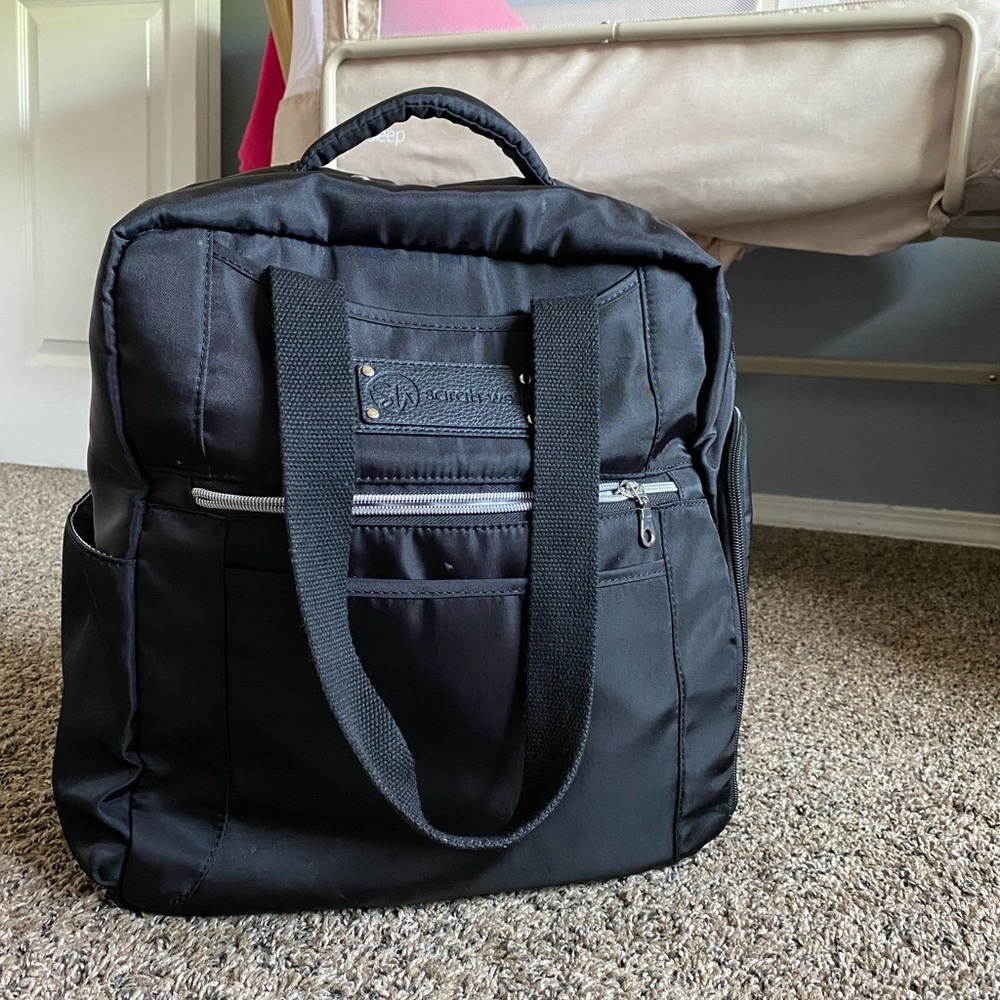 Sarah Wells Pump Bag (Kelly)
